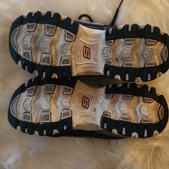 Clearance: Skechers D'Lites women's size 11 - Picture 8 of 9